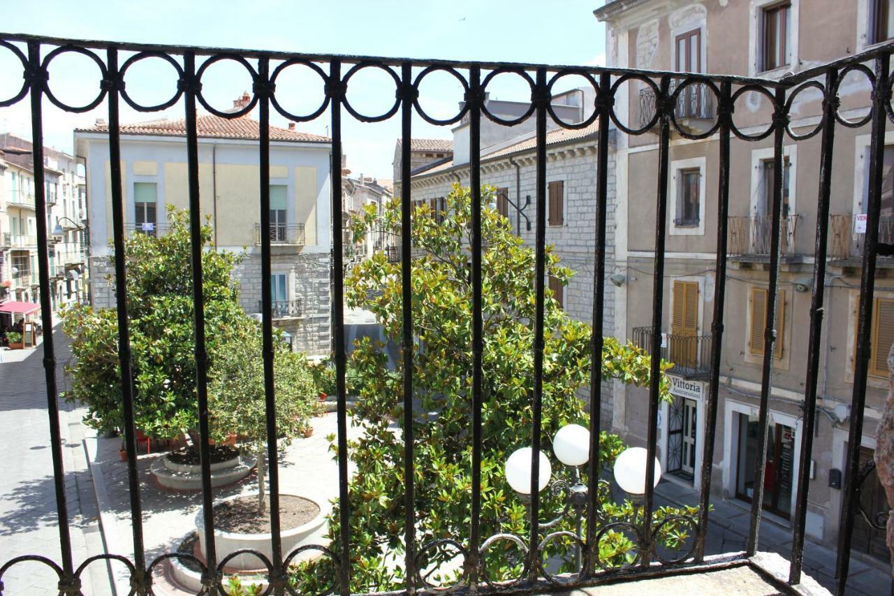 B&B Piazza Di L'Ara Tempio Pausania Zewnętrze zdjęcie