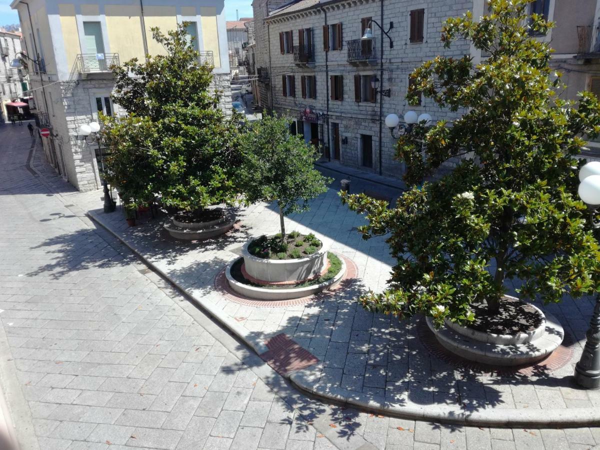 B&B Piazza Di L'Ara Tempio Pausania Zewnętrze zdjęcie